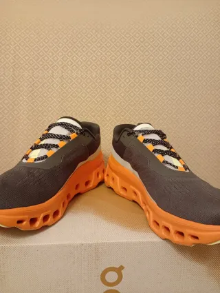 Scarpe On Running Cloumonster Grigio Arancione