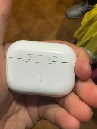 Custodia Cuffie Apple Bianca