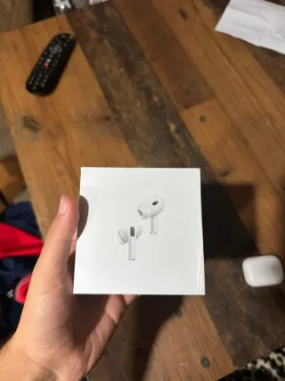 Custodia Cuffie Apple Bianca