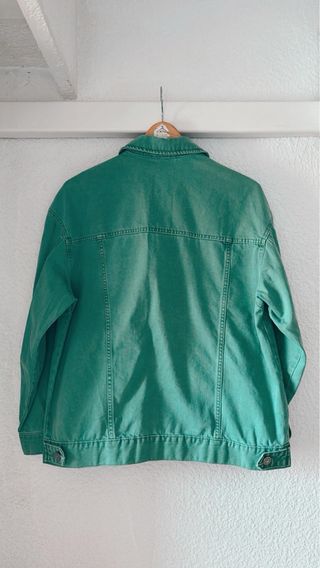 Chaqueta vaquera verde aguamarina Bershka