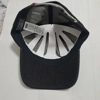 Berretto in Jeans Levi's Taglia Unica Nero