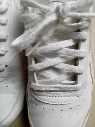 Scarpe Reebok bianche e oro