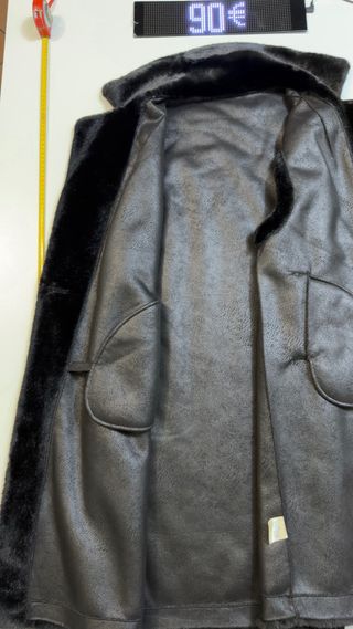 pelliccia sintetica nera nuova