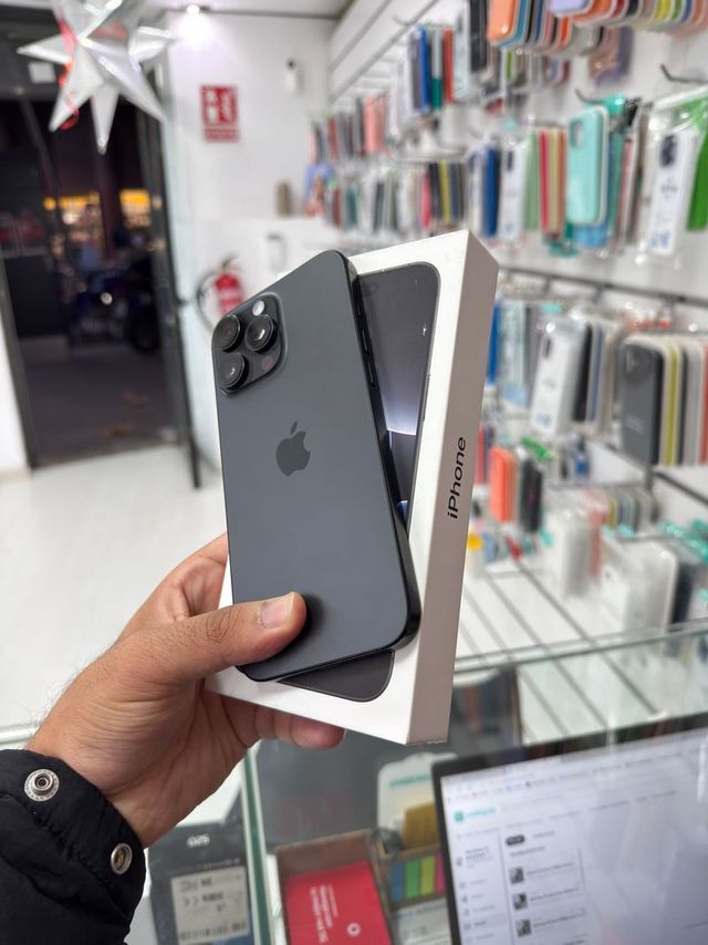 iPhone 16 Pro Max 256GB Nero