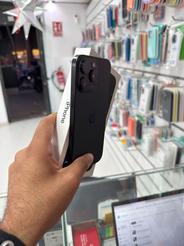 iPhone 16 Pro Max 256GB Nero