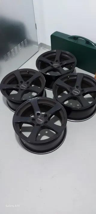 Llantas de aluminio negras 17 pulgadas