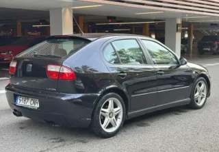 SEAT Leon 2004