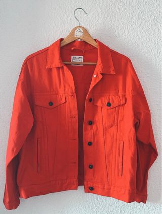 Chaqueta Vaquera Roja Pull&Bear