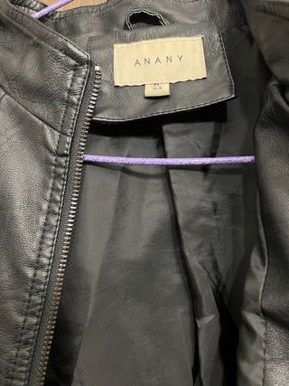 Chaqueta cuero sintético negra