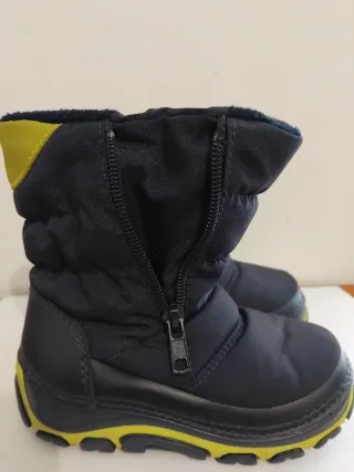 Stivali da neve bimbo taglia 23/24 blu e giallo