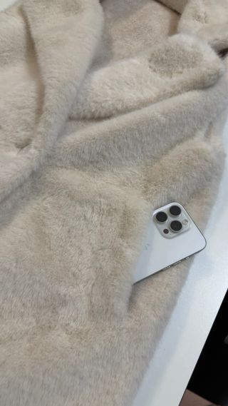 pelliccia sintetica bianca nuova