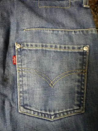 Pantalón Levis Azul Talla 32