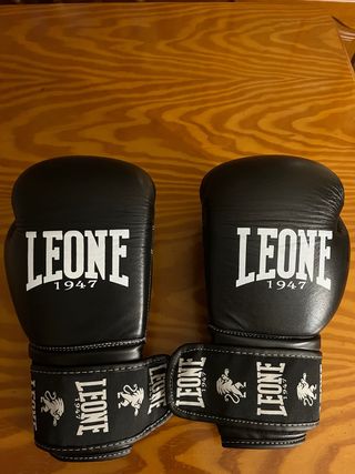 Guantes de Boxeo Leone 1947 Negros