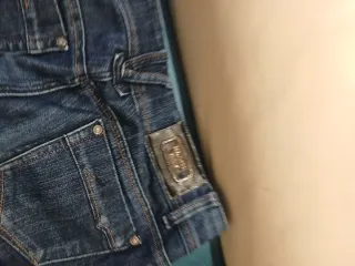 4 Pantalones Vaqueros Azúl,mostaza,negro y gris