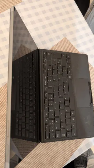 Microsoft Surface Pro 5 i5 256GB