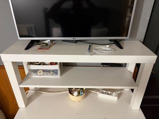 Mesa auxiliar Ikea blanca
