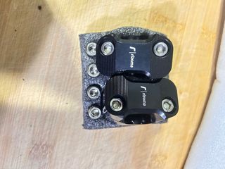 Manillar Rizoma Negro nuevo a estrenar,73cm largo