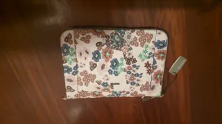Bolso de mano Parfois estampado floral