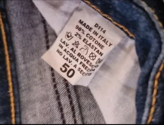 Jeans elasticizzati blu con strass