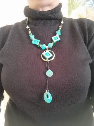 Lote bisutería collares