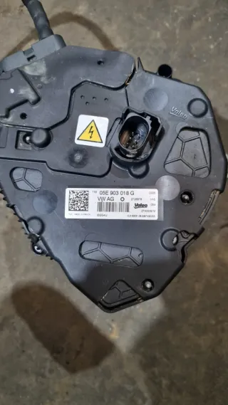 Alternador arrancador VW 05E903018G Valeo