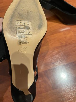 Sandalias Slingback Tacón Kitten Negras