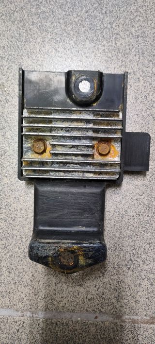 Se vende regulador de alternador gpz 400