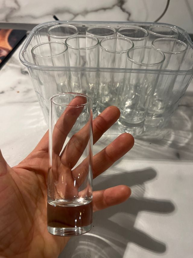 Vasos de chupito transparentes