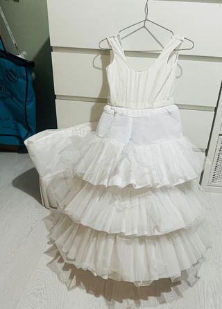 Cancán niña fallera La Llar del Fil