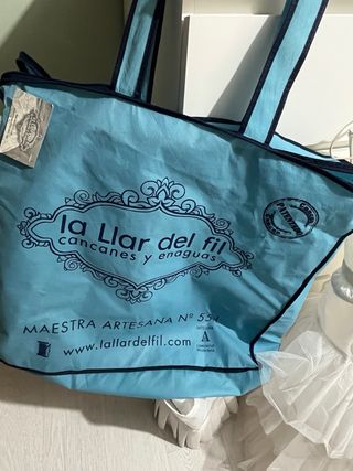 Cancán niña fallera La Llar del Fil