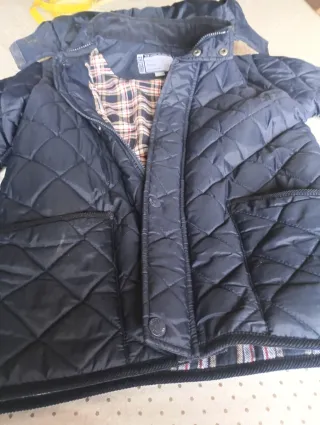 Anorak talla 12 niño ..muy calentita