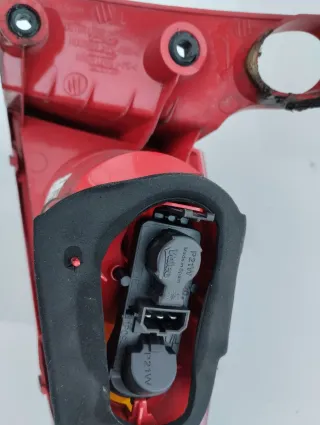 Piloto trasero Seat León 2