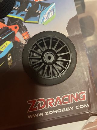4 Ruedas ZDRacing RX12 Nuevas