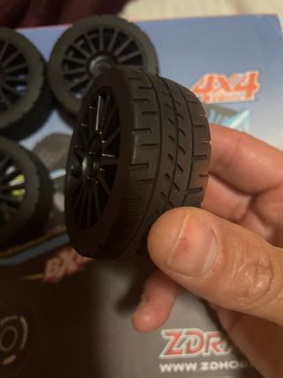 4 Ruedas ZDRacing RX12 Nuevas