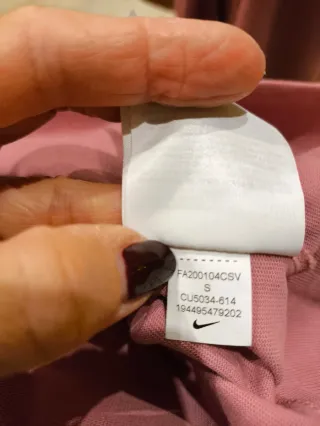 Conjunto deportivo Nike rosa