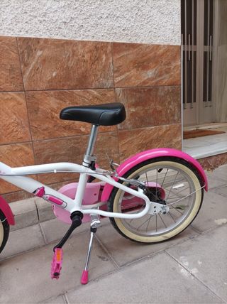 Bicicleta infantil BTWIN rosa