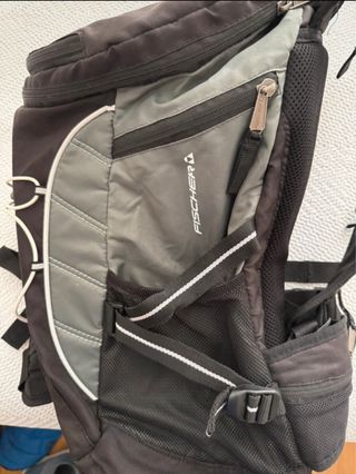 Mochila Técnica Fischer Negra y Gris