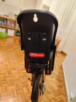 Bicicleta BTwin con Sillita Polisport Trasera