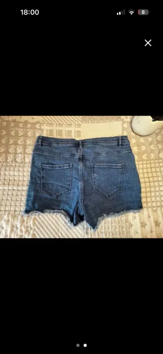 Pantalones vaqueros cortos talla 38