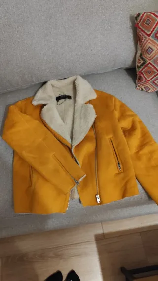Chaqueta Zara efecto ante forrada