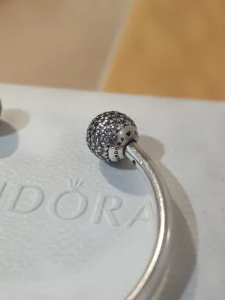 Pulsera Pandora Moments Plata