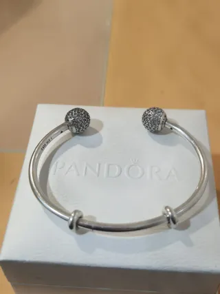 Pulsera Pandora Moments Plata