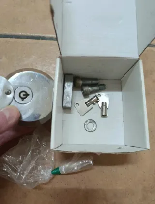 Cerradura de seguridad LYF D-3R puerta enrollable