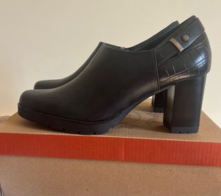 Botines tacón ancho negros talla 38