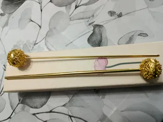 Pinchos de huertana en oro a estrenar