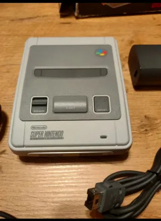 Super Nintendo Classic Mini Console