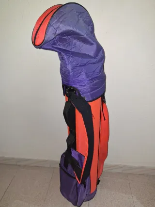 Bolsa de golf con palos