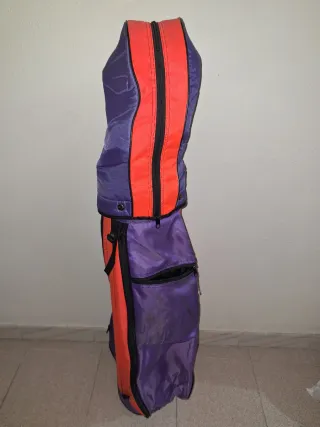 Bolsa de golf con palos