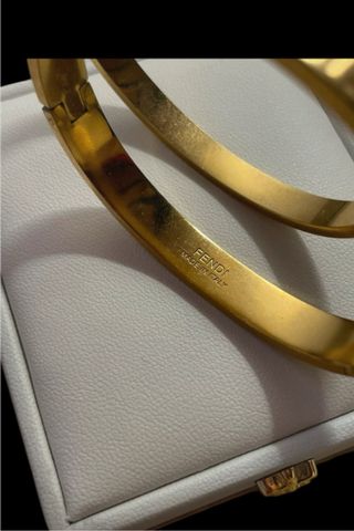 Brazalete Fendi Dorado + Brazalete Regalo, acero
