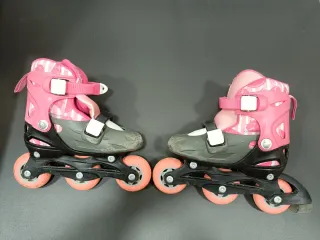Patines en línea rosas para niña. Talla 27-30.